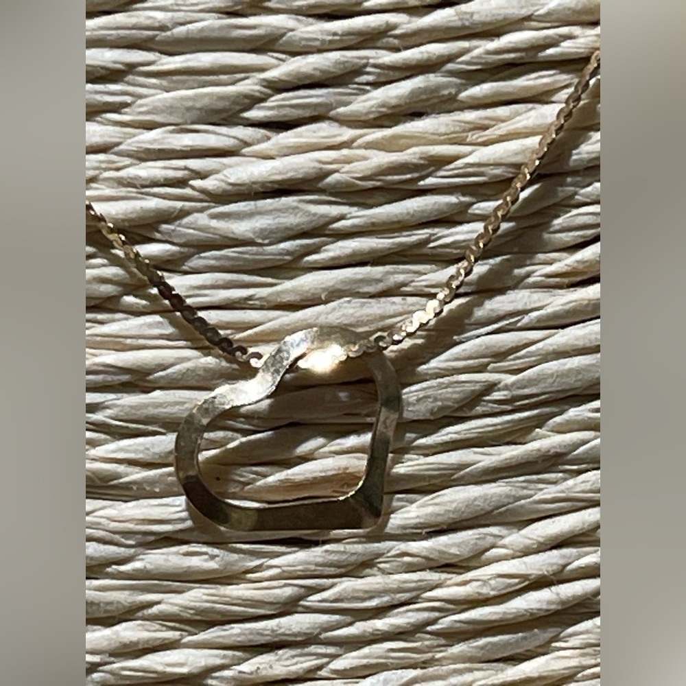14K Solid Yellow Gold Genuine Dainty Pearl Necklace